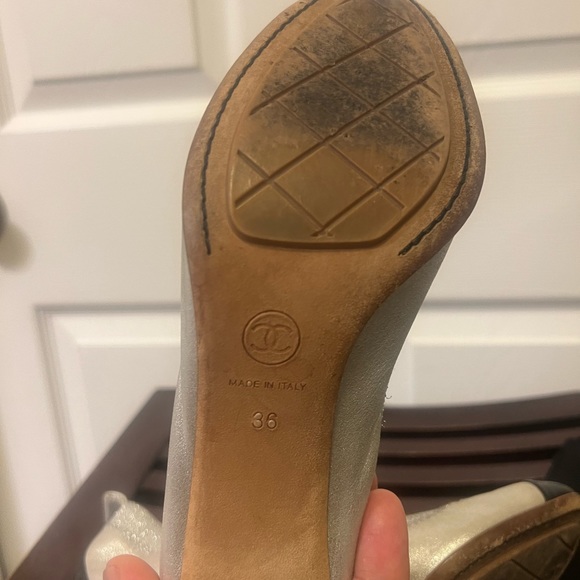 Chanel pumps silver & black size 6US - Picture 13 of 16